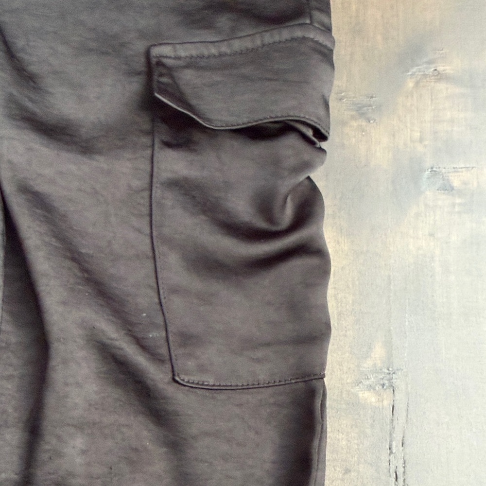 Girls Black silk Cargo Pocket Jogger Pants - Picture 2 of 7